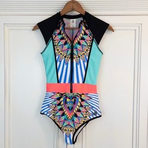 Body Glove • Look-At-Me Stand Up Paddle Suit  (NWOT)